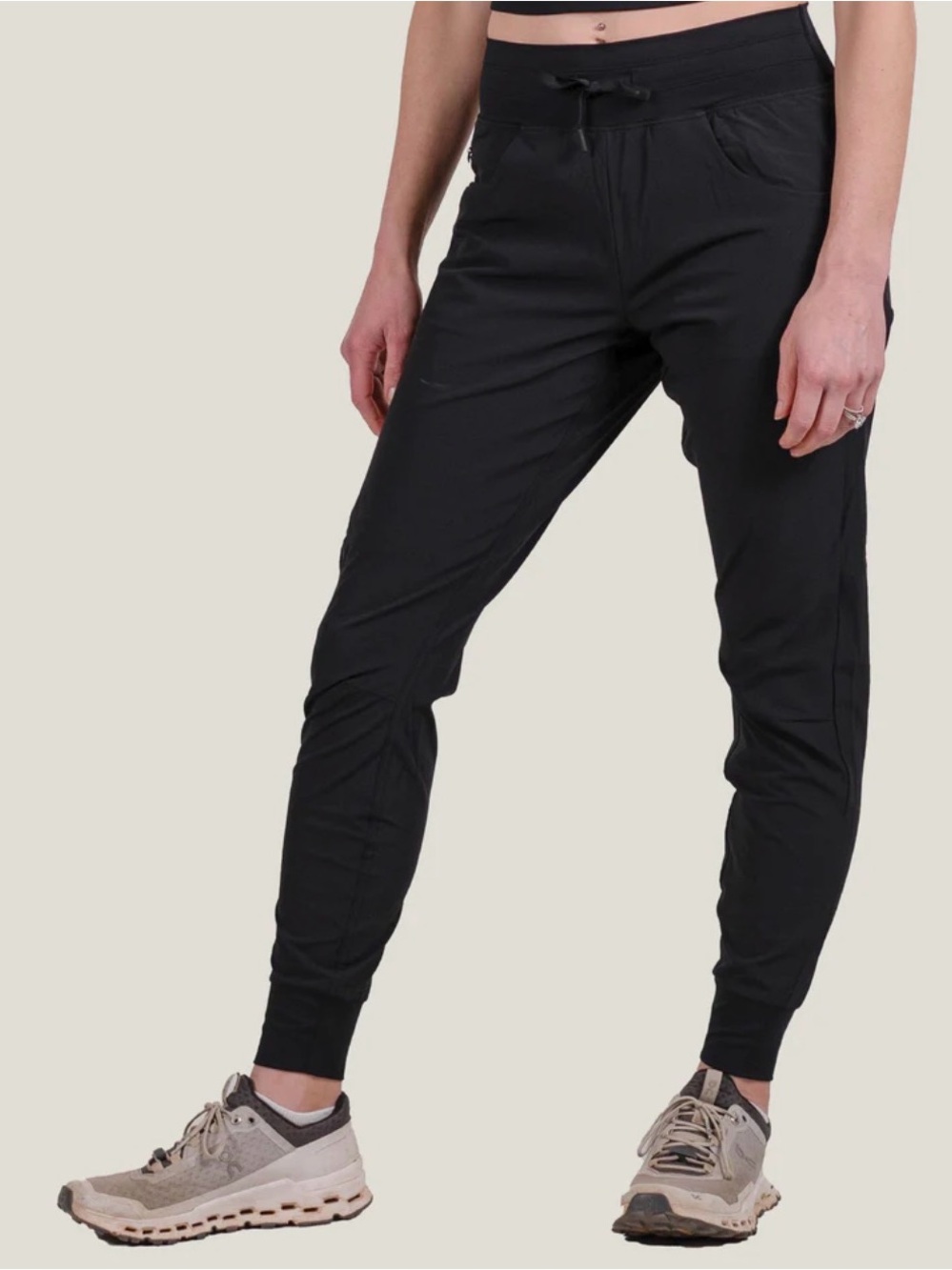 Belong Designs Women's Rocky Mountain Joggers size large